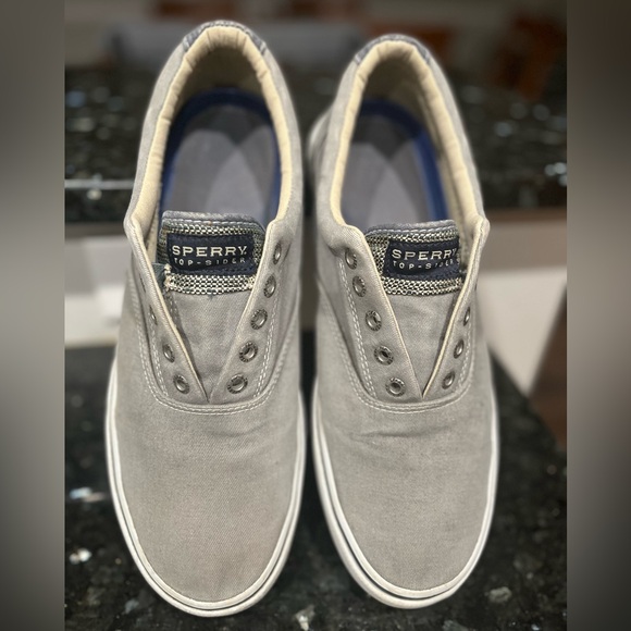 Sperry Other - Sperry Halyard Laceless Slip On Top Sider Men’s size 9.5 Gray Canvas Sneaker